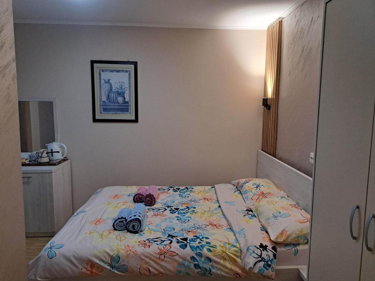 Villa Renessans Ochryda Zewnętrze zdjęcie