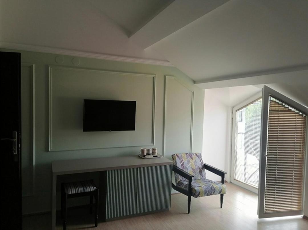 Villa Renessans Ochryda Zewnętrze zdjęcie